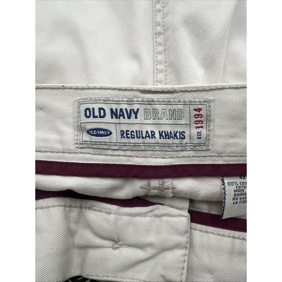 Old Navy Men's Regular Khakis Short 9"‎ Inseam Size 42 100% Cotton - Picture 5 of 12